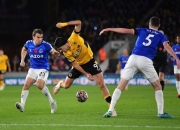 开云体育下载-包含狼队客场惜败埃弗顿，遭遇失利的词条