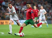 开云体育直播-争夺掌声！欧洲足坛再掀激烈对决的简单介绍