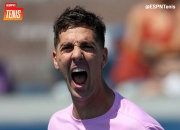 开云平台-拉沃尔杯逆转澳网，西西帕斯状态火热的简单介绍