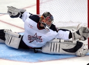 开云体育中国-逆转之夜，快船翻盘雄鹿，詹姆斯扛起全队