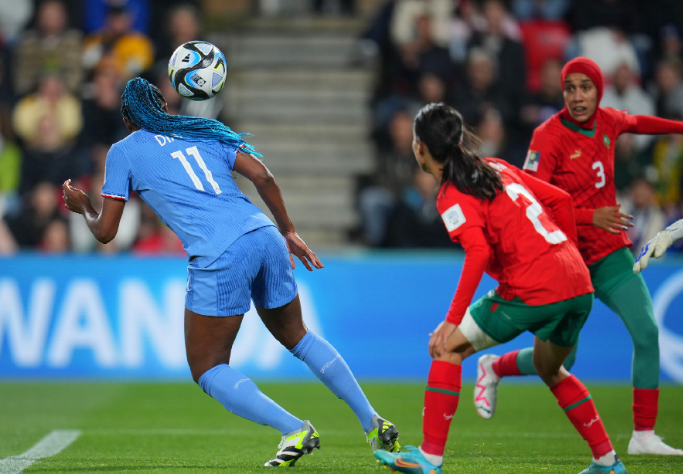 哥伦比亚横扫摩洛哥，乔瓦尼·雷纳送出助攻