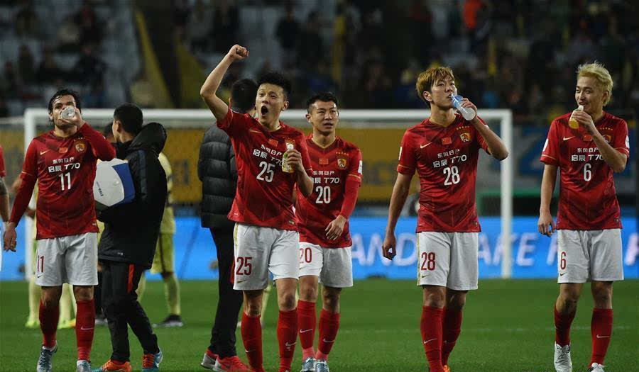 包含广州恒大获得一场令人惊讶的胜利的词条