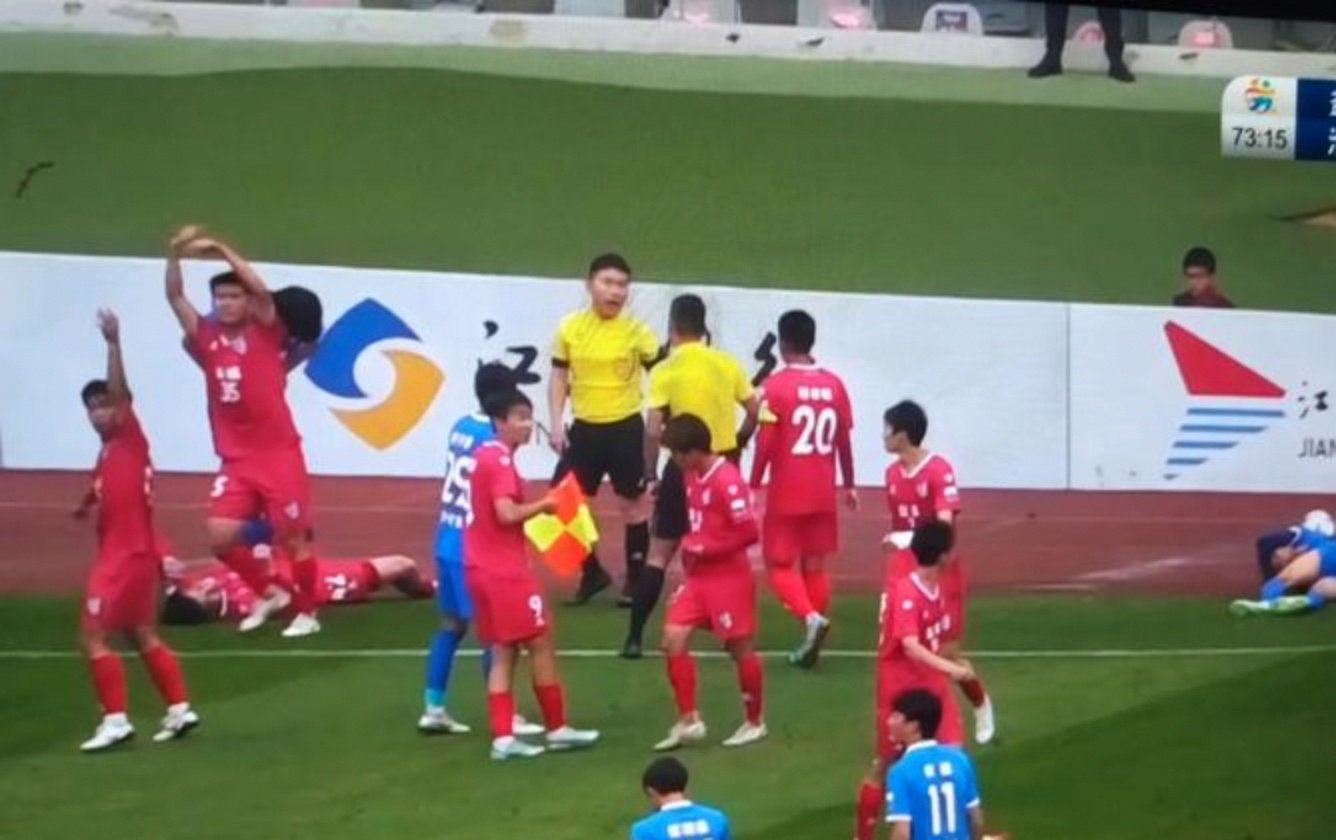 包含球队悄悄举行封闭训练,备战新赛季的词条 包含球队悄悄举行封闭训练,备战新赛季的词条