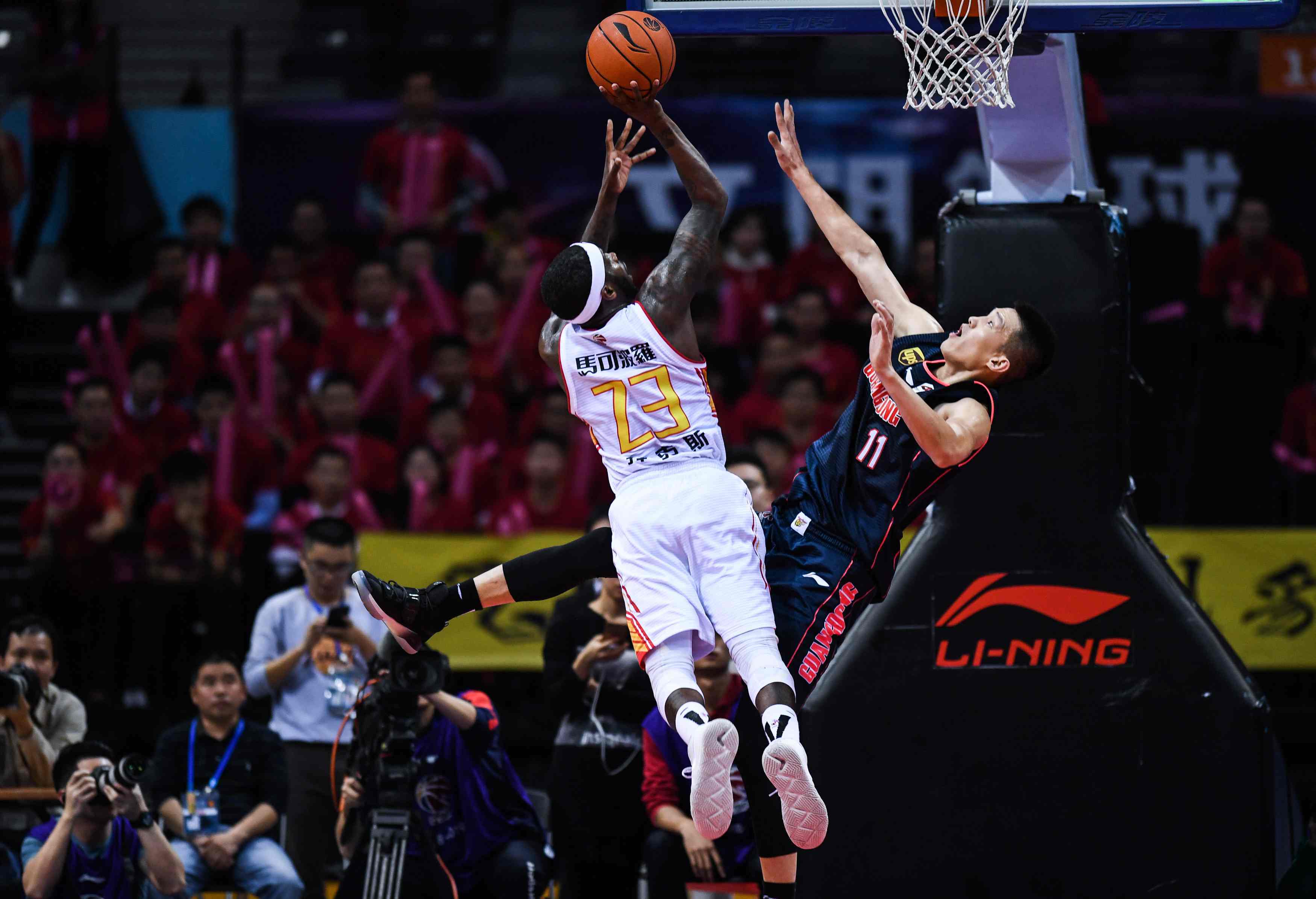 华南虎队神勇表现，定会闯进前四名