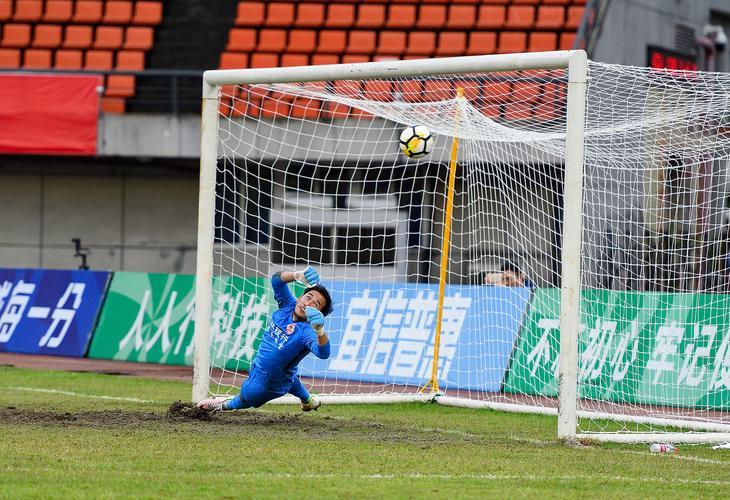 精准传中！球队角球暴露致命空隙的简单介绍