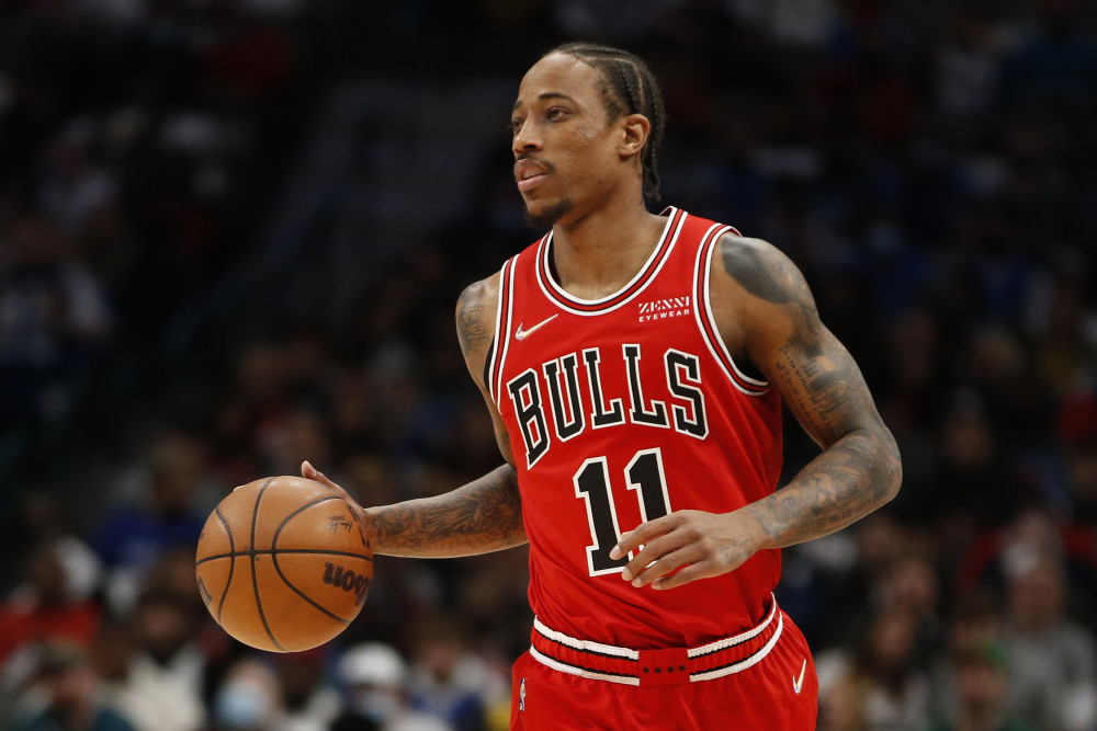 山东队轻取独行侠，武切维奇刷新纪录的简单介绍